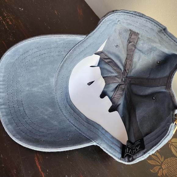 LOVE + KINDNESS dad hat handpainted - Picture 4 of 8